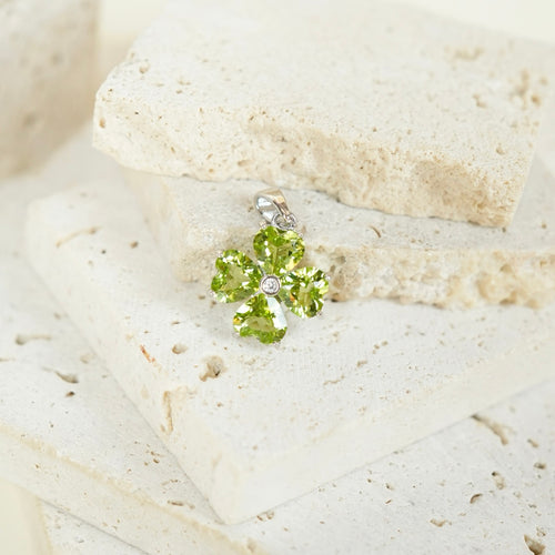 天然宝石吊坠 · 橄榄树四叶草 | 925银镶嵌