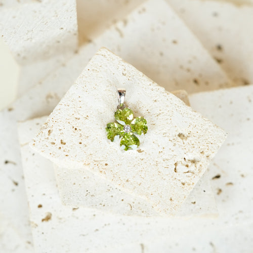 天然宝石吊坠 · 橄榄树四叶草 | 925银镶嵌